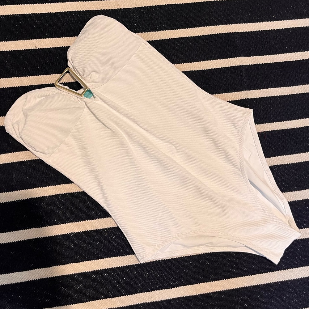 Melissa Odabash Argentina Bandeau Classic White One Piece Swim Suit Sz 6 NWOT